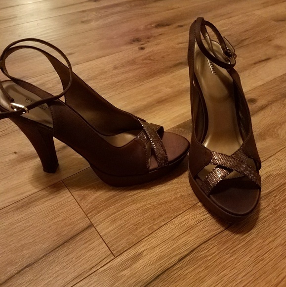 FIONI Clothing Shoes - Fioni ankle strap heels size 7.5
